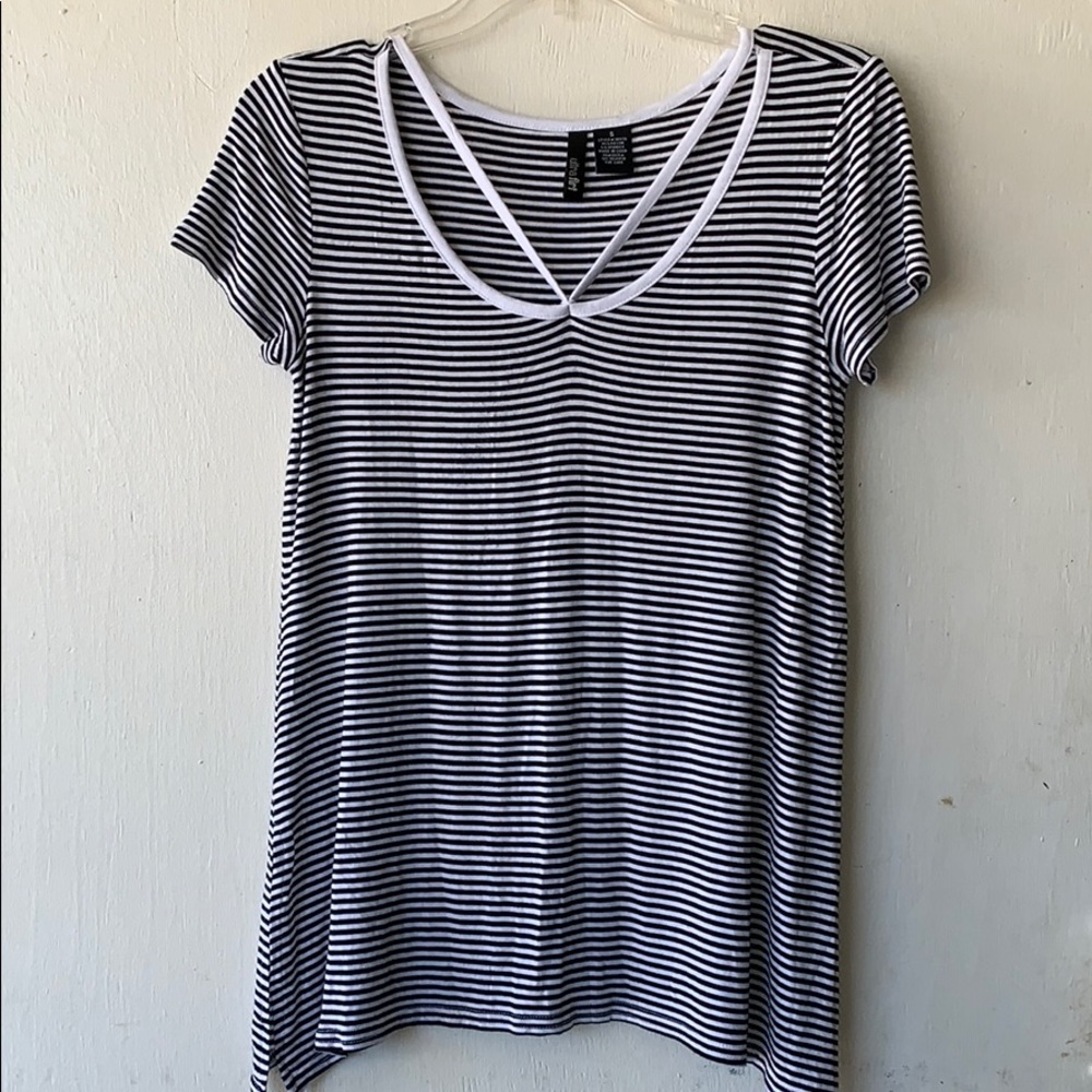 Brand new ultra flirt shirt black and white
